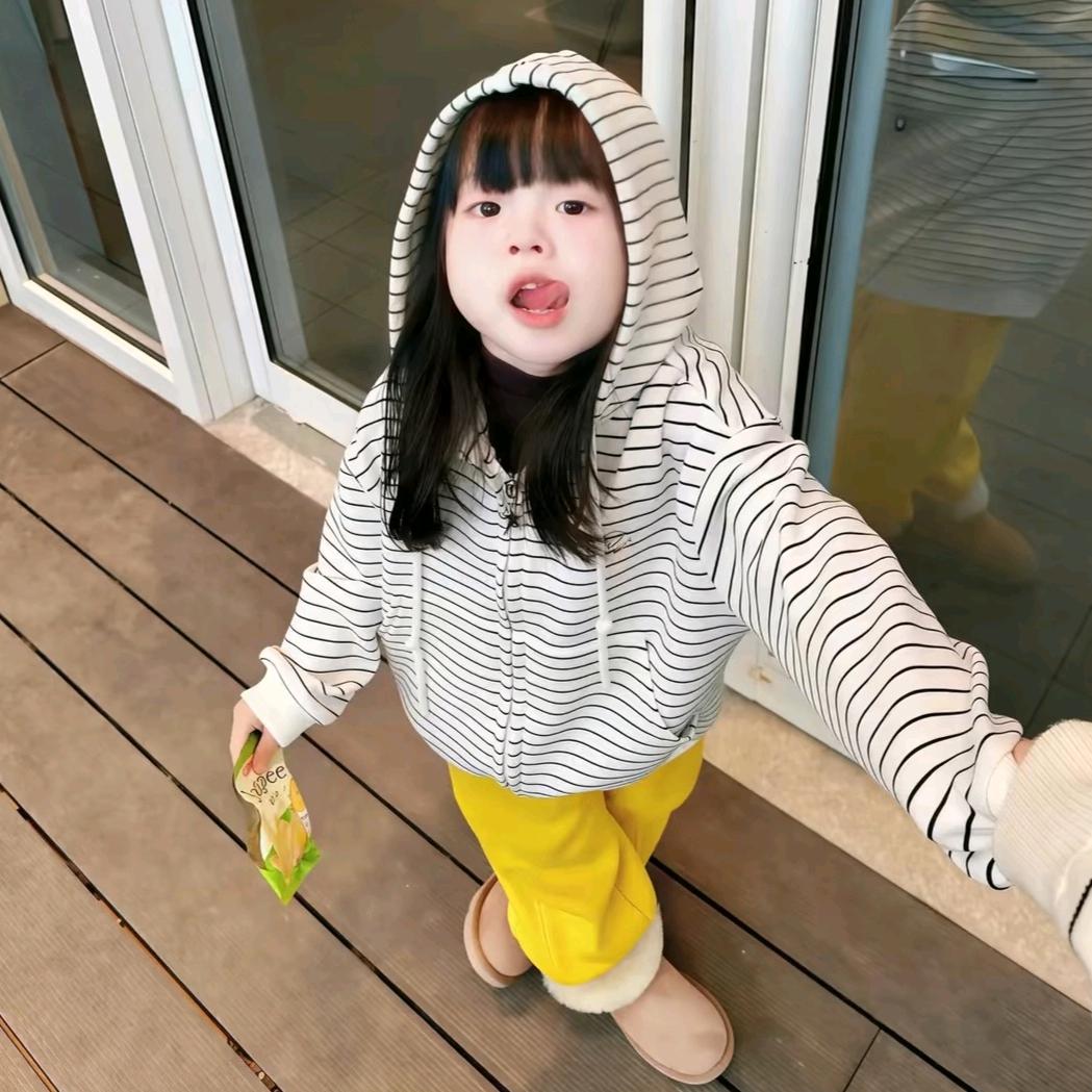 文 杰
