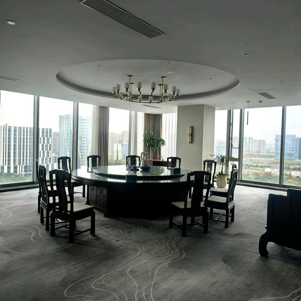 U(ˊo̴̶̷̤  ̫ o̴̶̷̤ˋ)