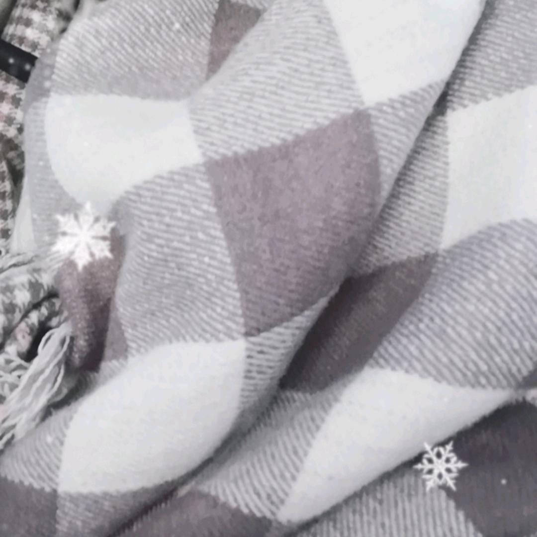 平江县锐麦艾百货铺（个体工商户）