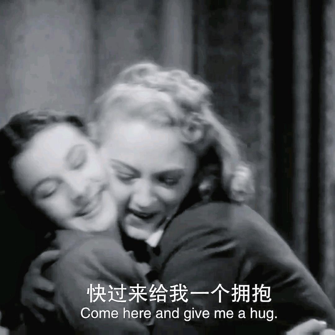 囹