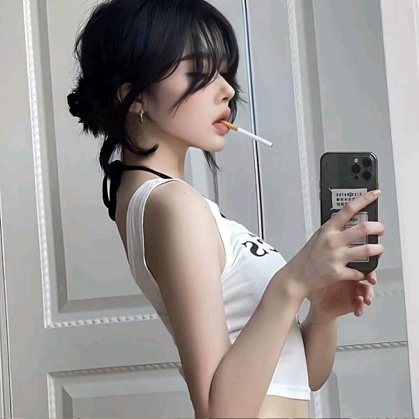 安静的小笼包