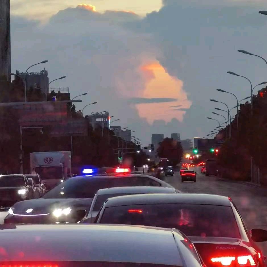 谢小三