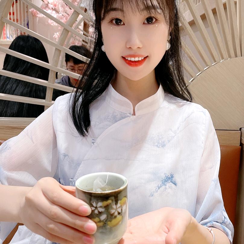 马小姐国风穿搭