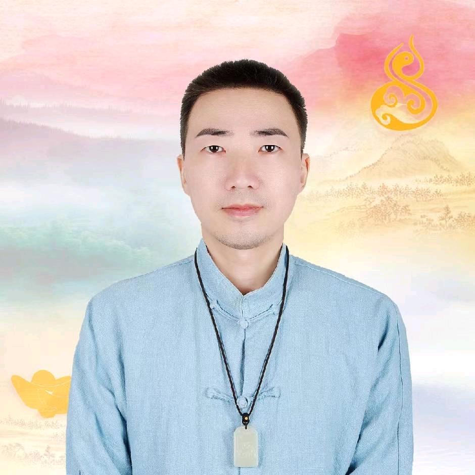 刘泽楠