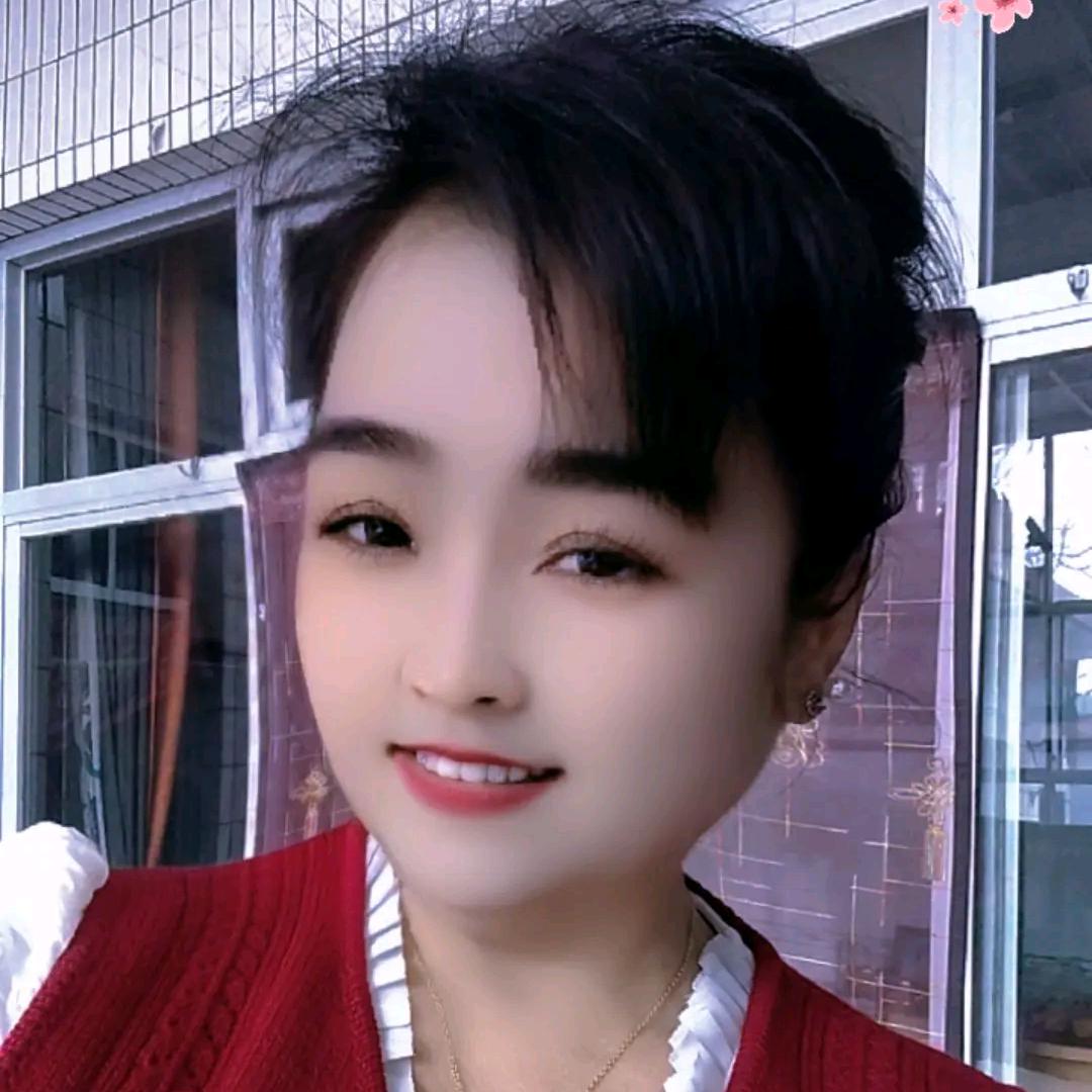 开心的傻女人
