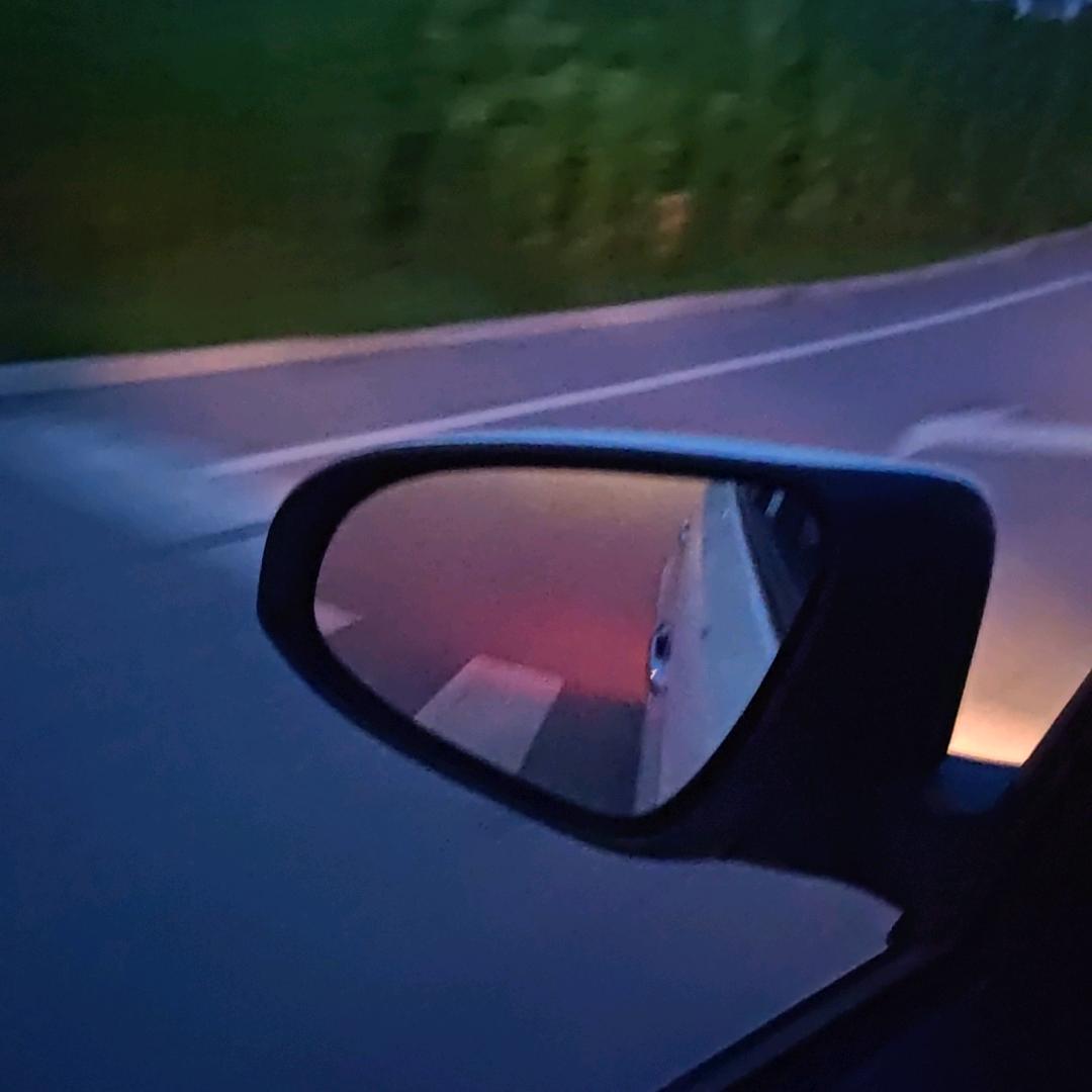 今夜你将谁遗忘