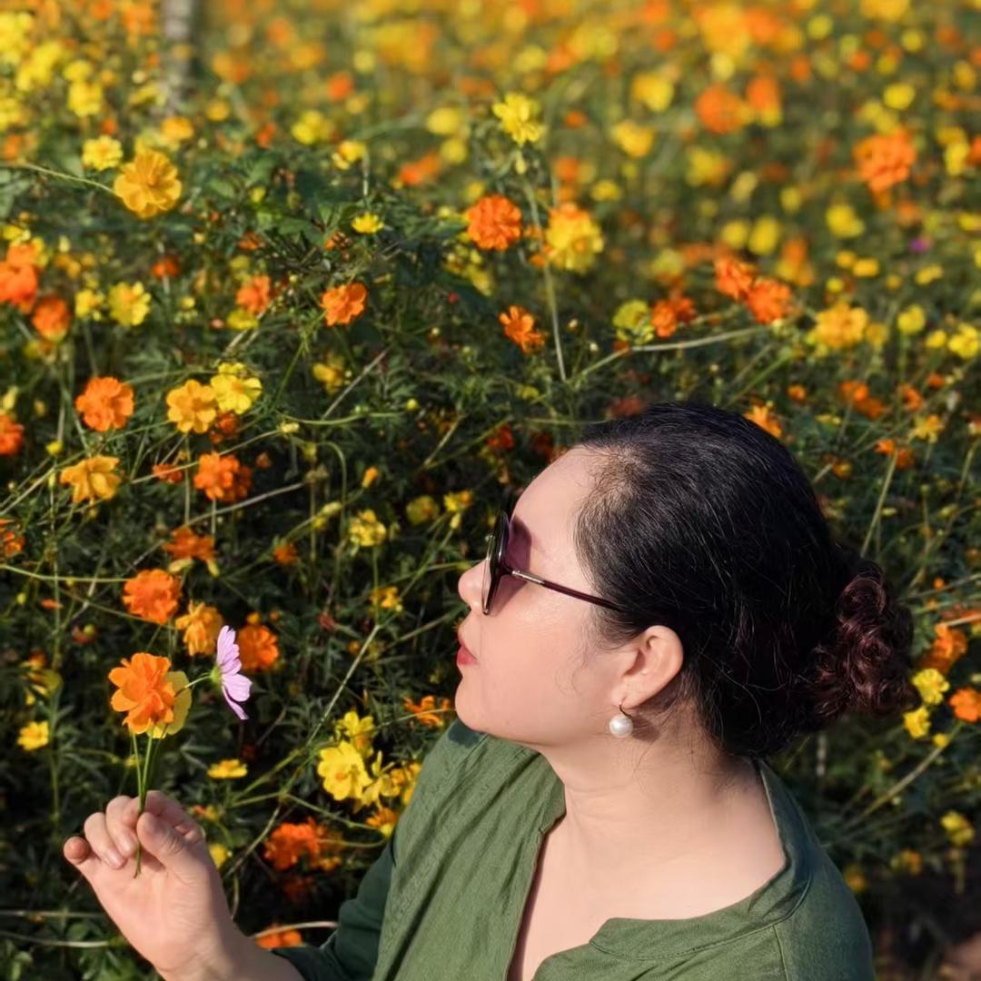 射洪慧童规范书写小杜老师