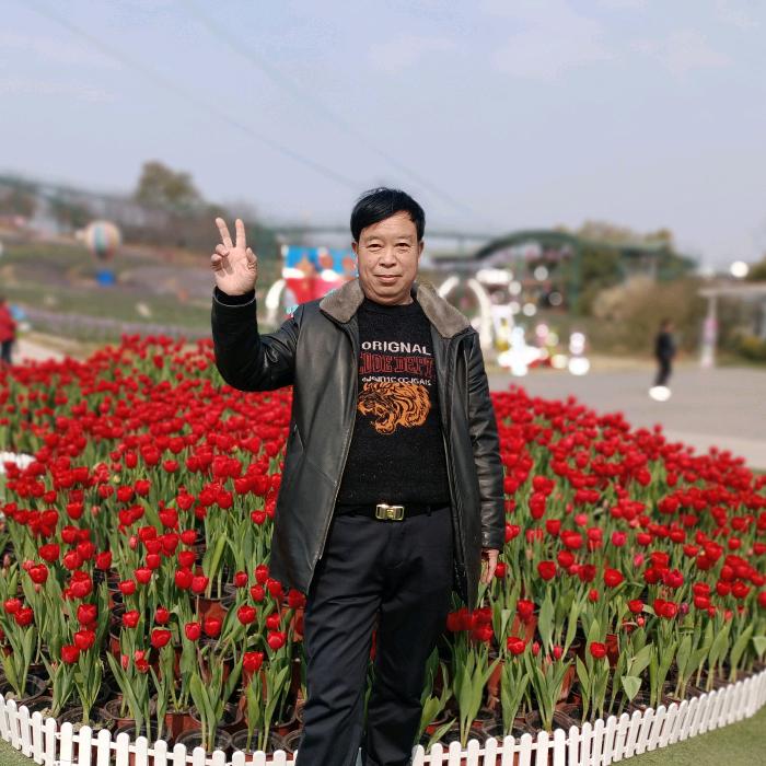何顺佑