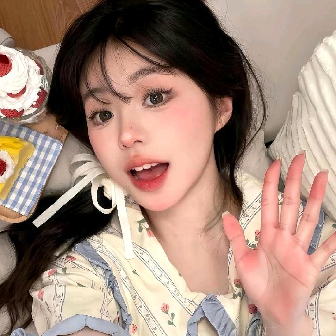 王蓉蓉服装店