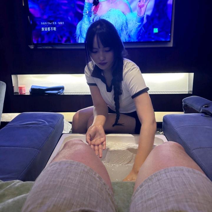 诗和远方，专业电泳加工。