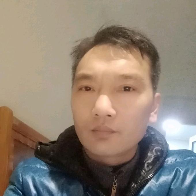 农村大叔爱唱歌