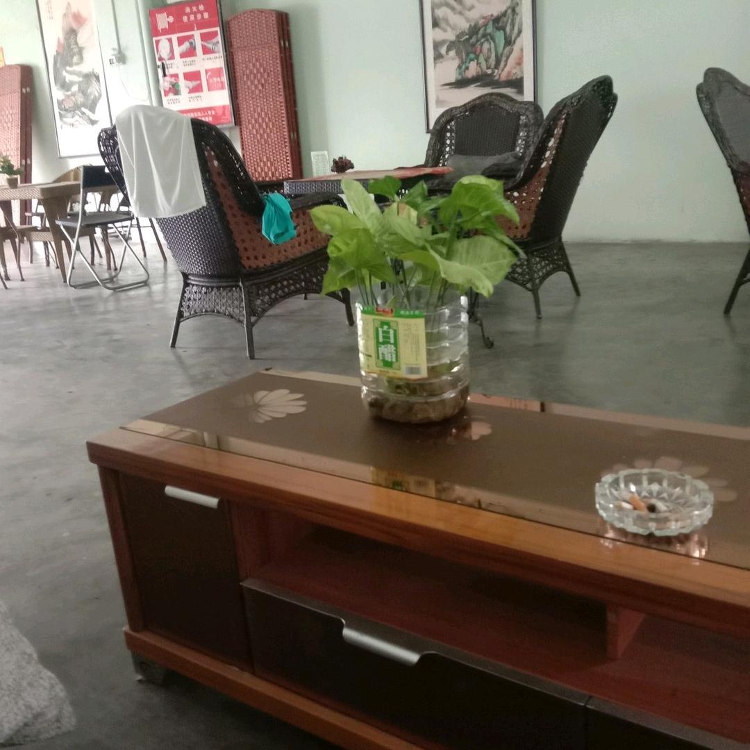 戒烟戒酒不戒爱