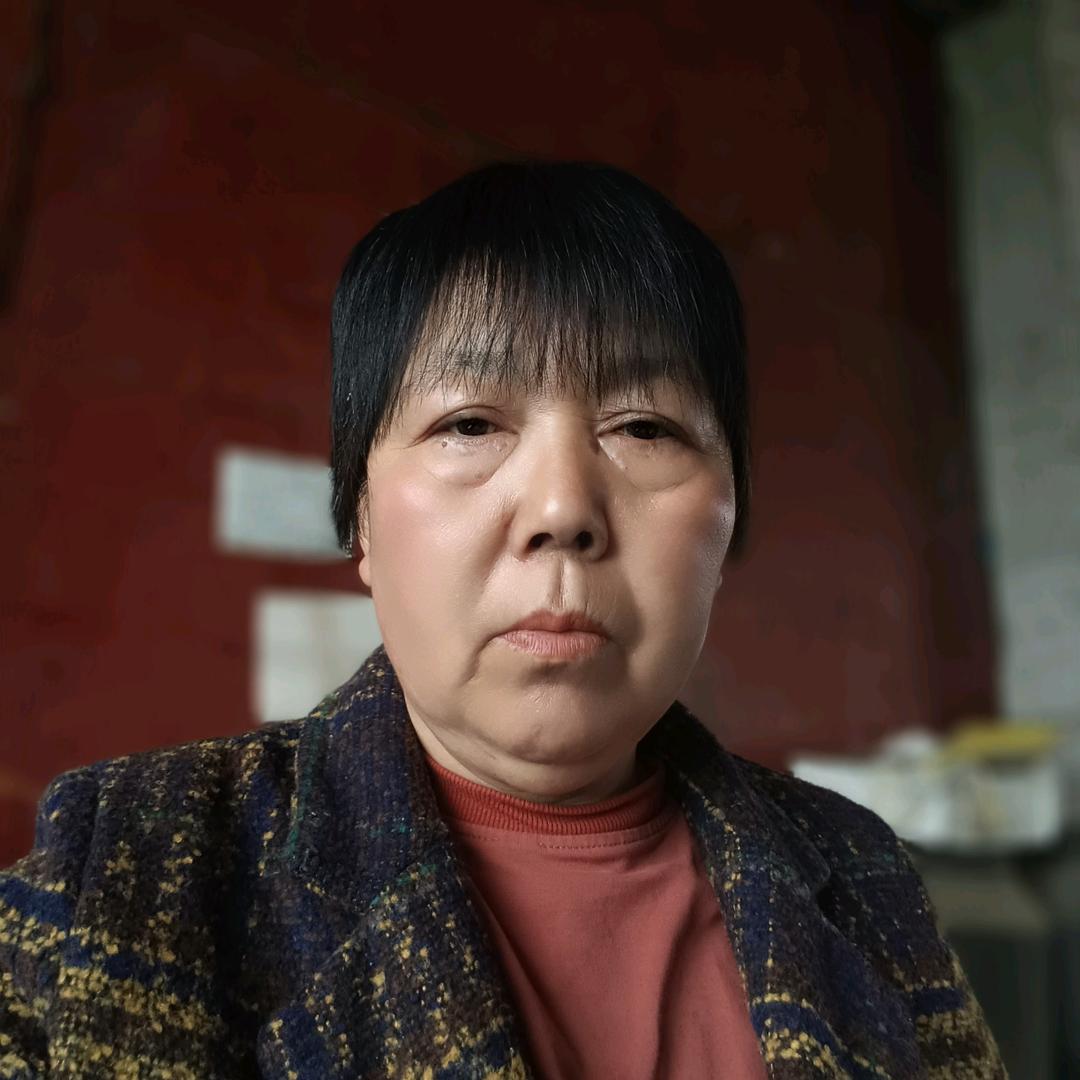 陆姐.
