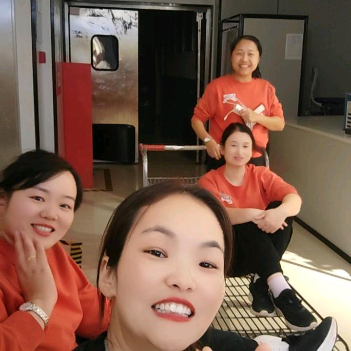 老黄家黄老二    F