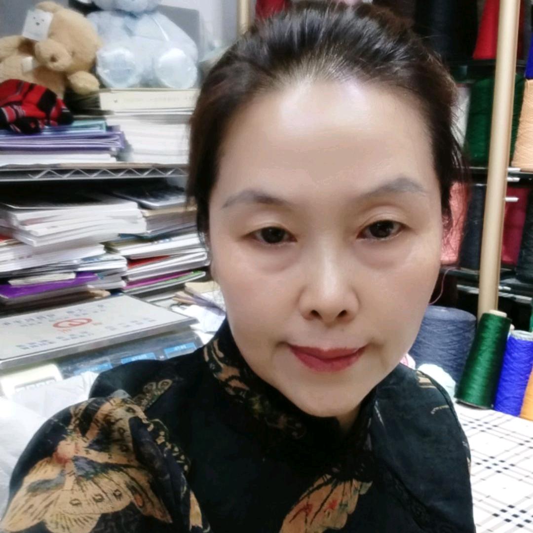 鞍山市商贸城羊绒毛衣-海燕