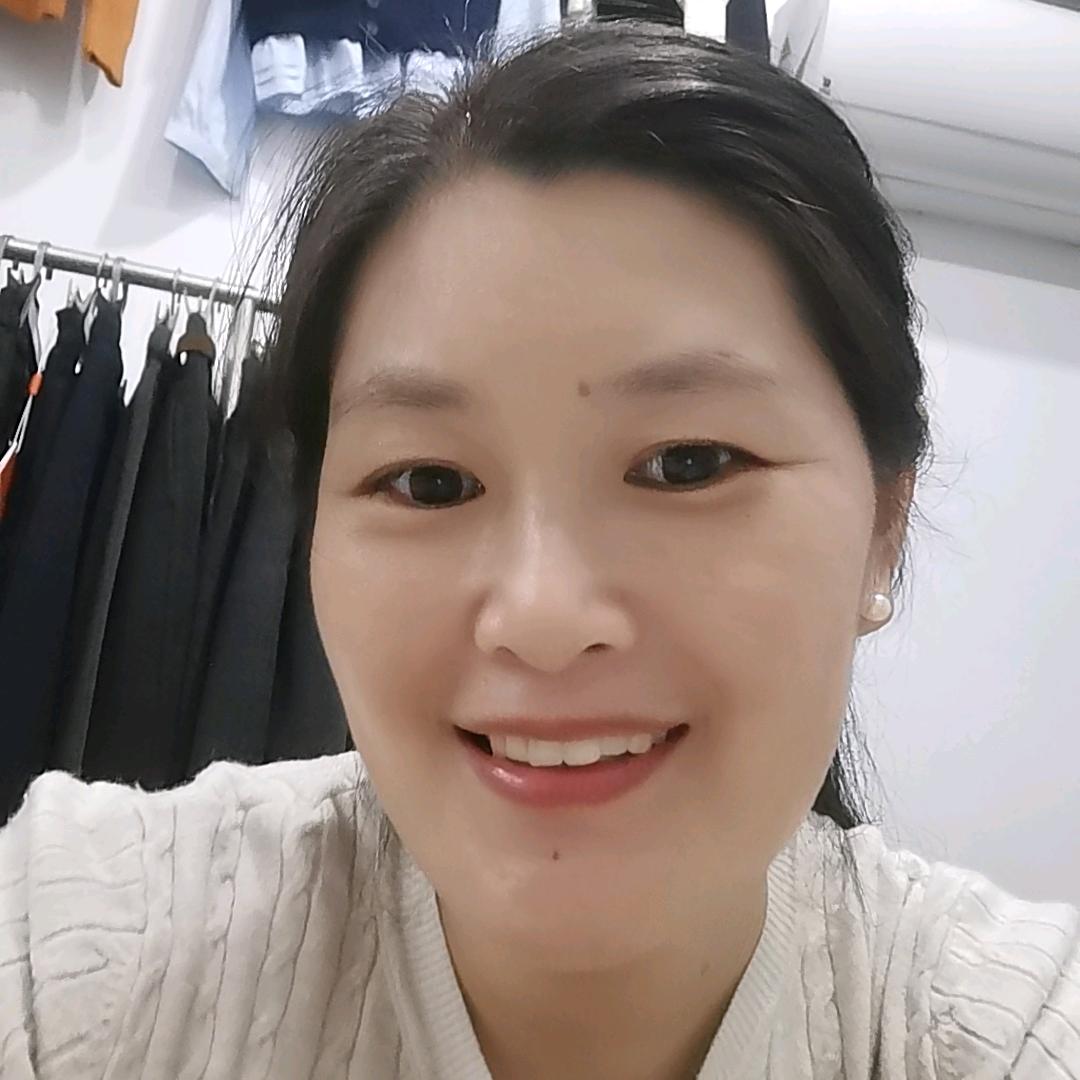尤集爱时尚女装