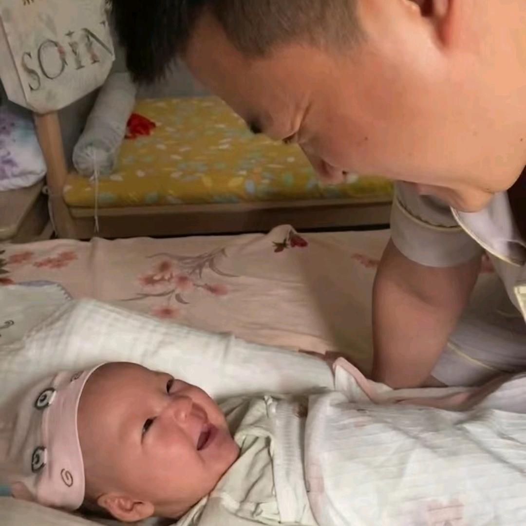 奶爸程知闲