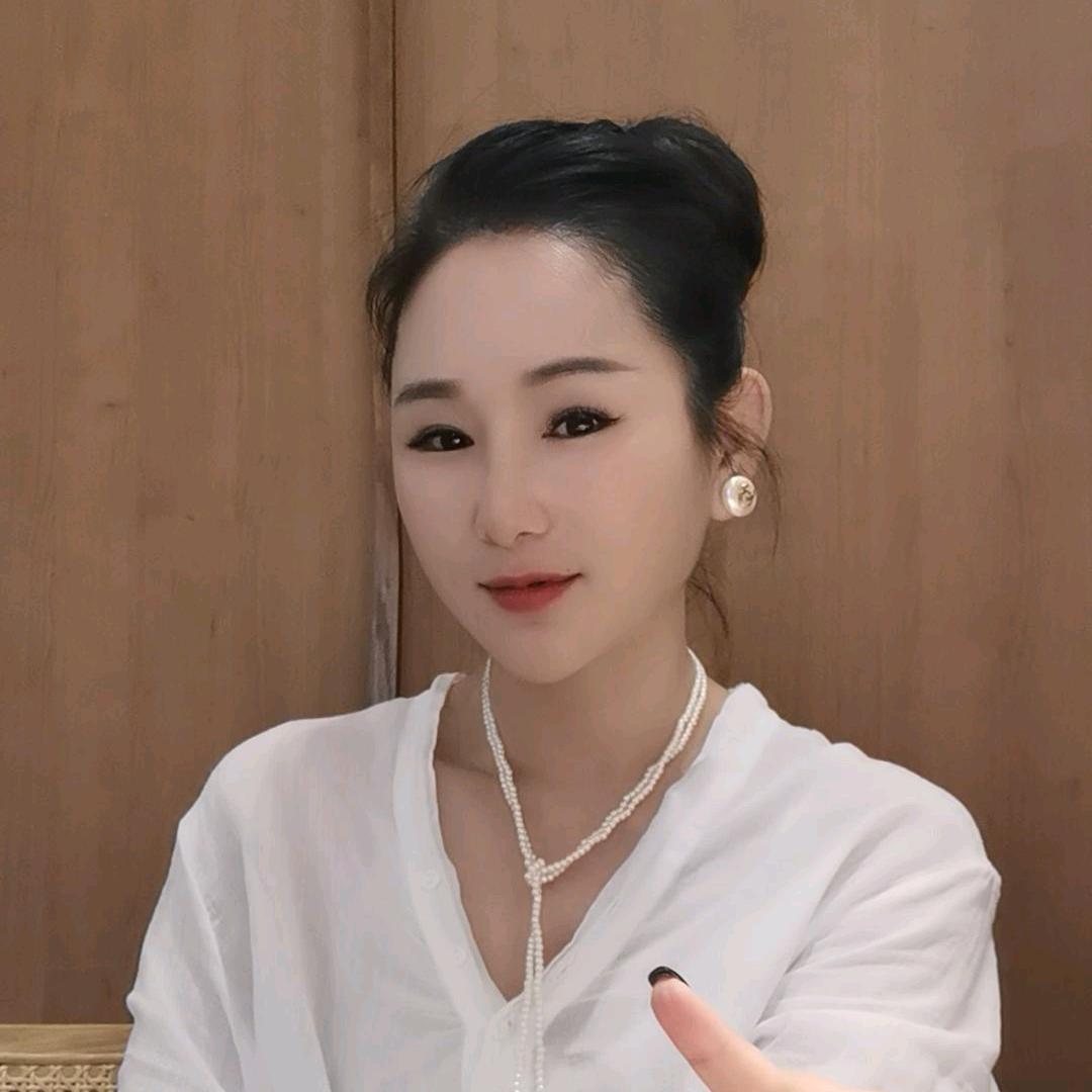 琪琪精品穿搭