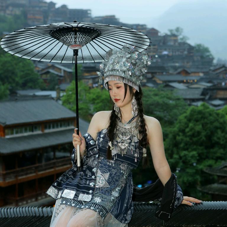 探店小胡