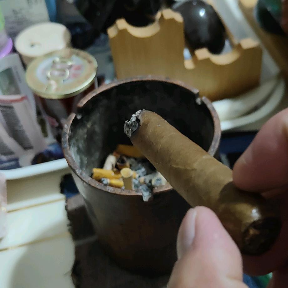 烤  肉  喝  酒  这就是人生