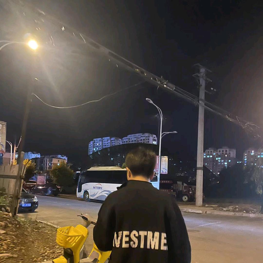 一个达不溜