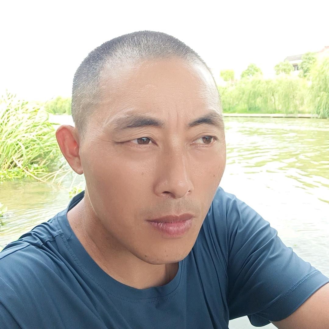 胡天成