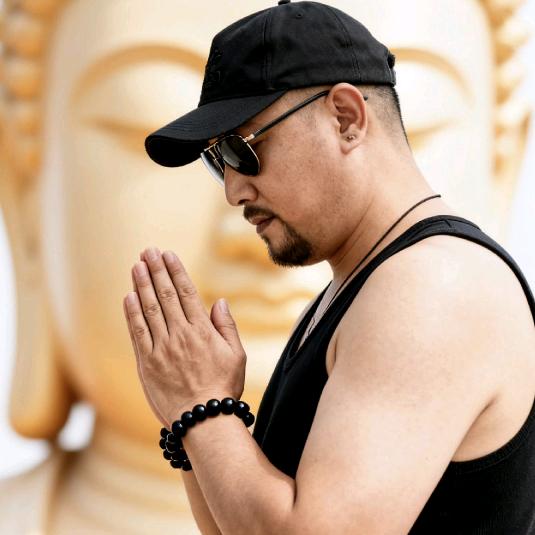 人间太苦，从此不来