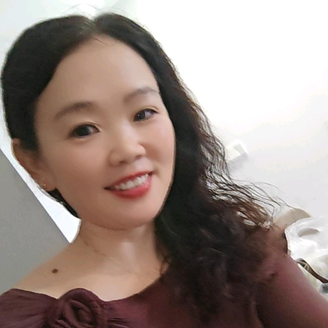 幸福象花儿一样：71年的🐷猪
