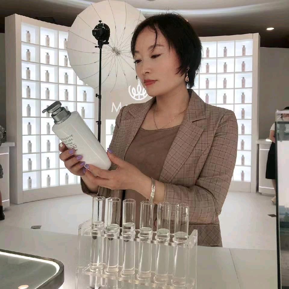 阿玲