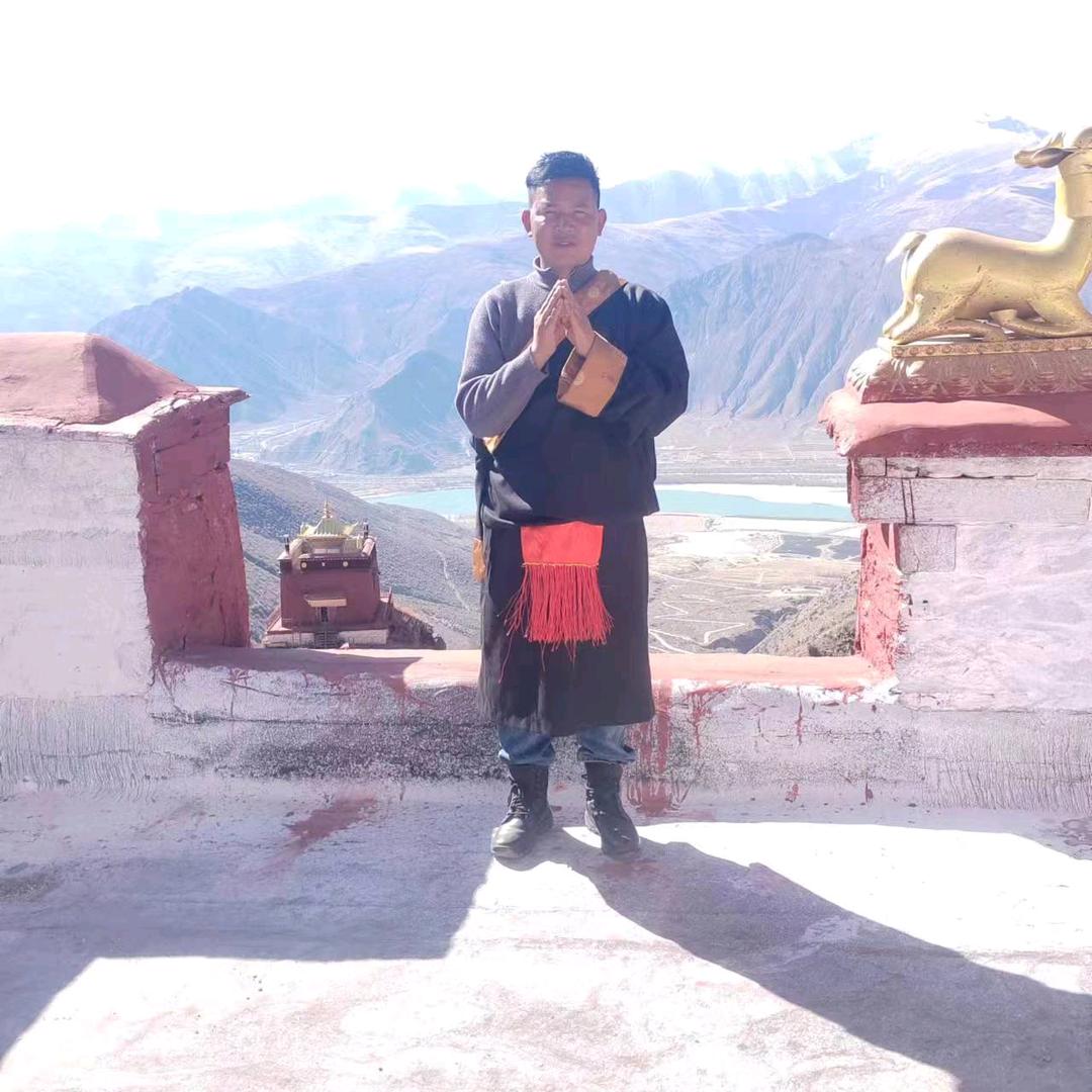 @ཁ་བའི👮་བུ་ཆུང་།😍