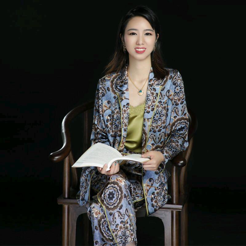 诺哥～品牌羽绒服折扣