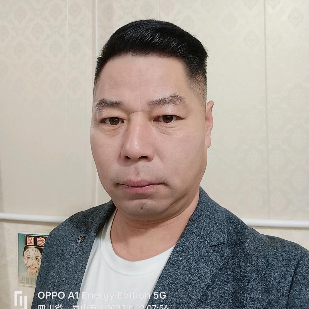 ( ｡•  罗得刘•｡｀)