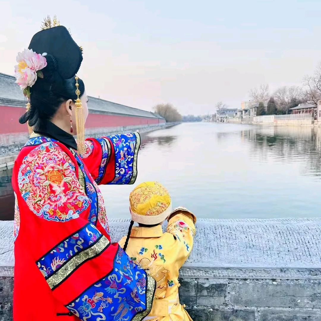 陈女士