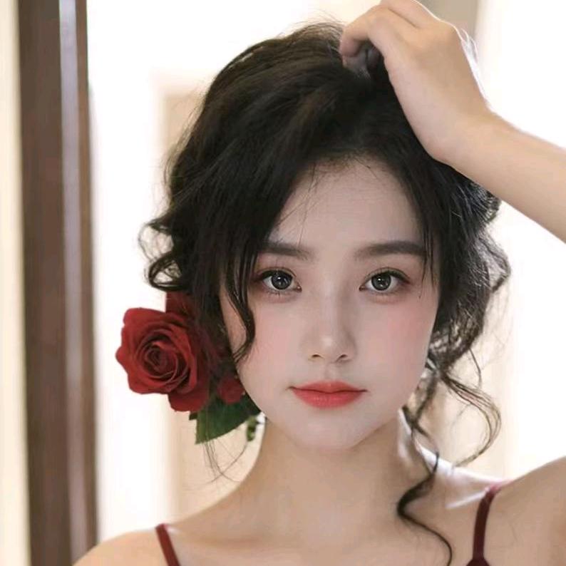 鲁班挺住丶奶管够