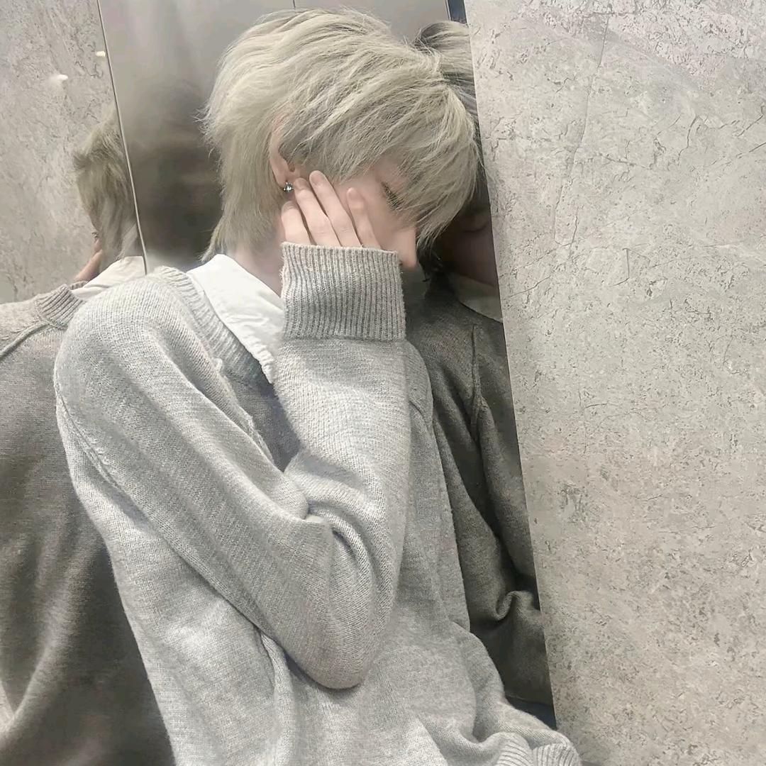 42737637234