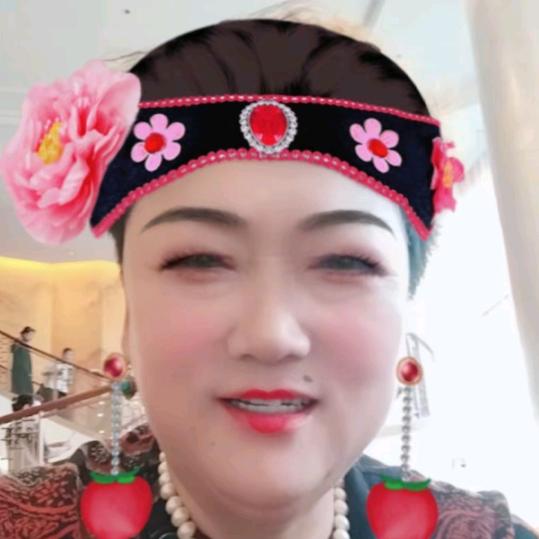 青岛风芹红娘