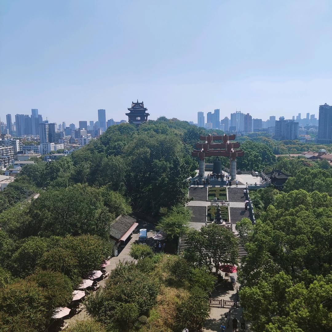 林悦（徐立平）