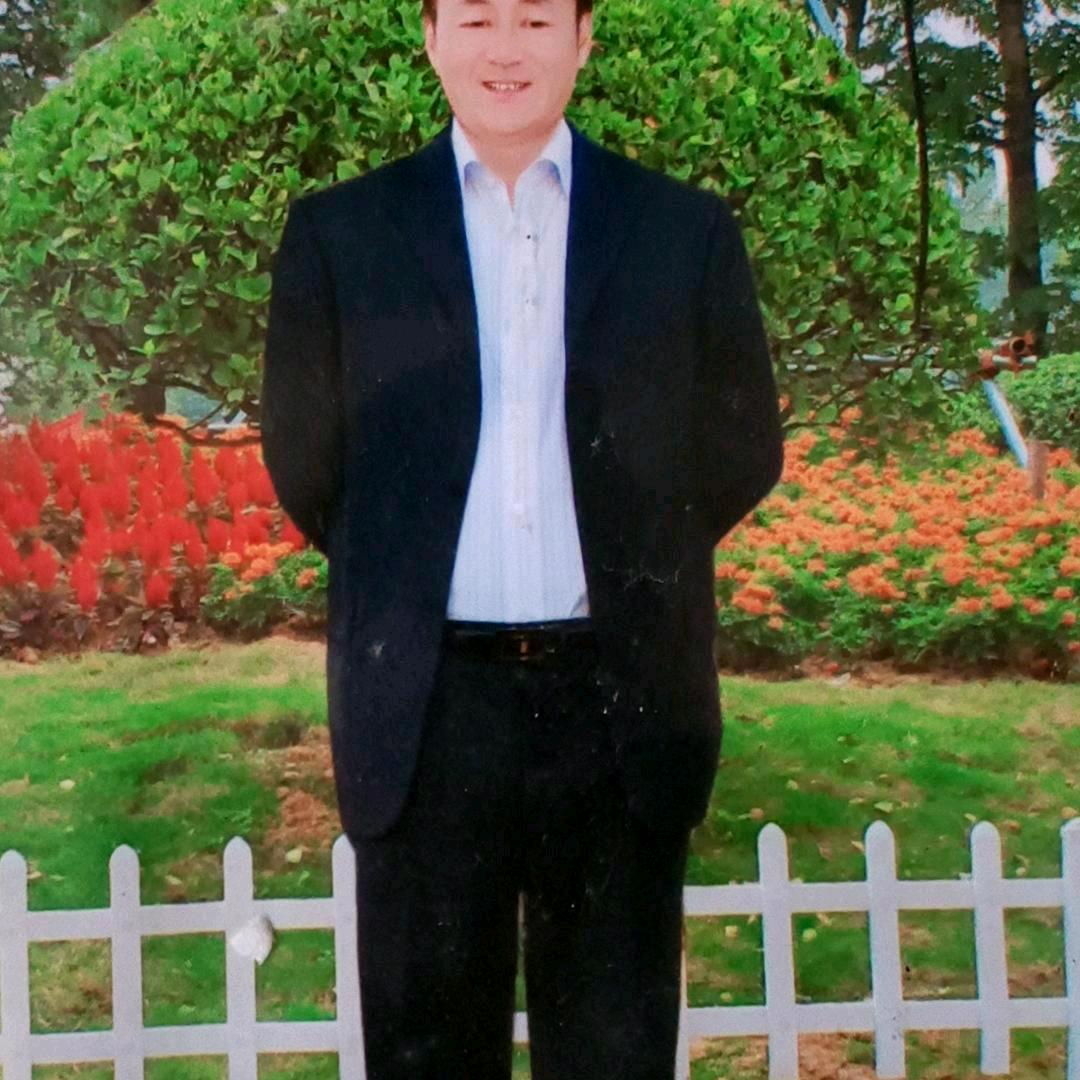 单身交友给老婆买榴莲。