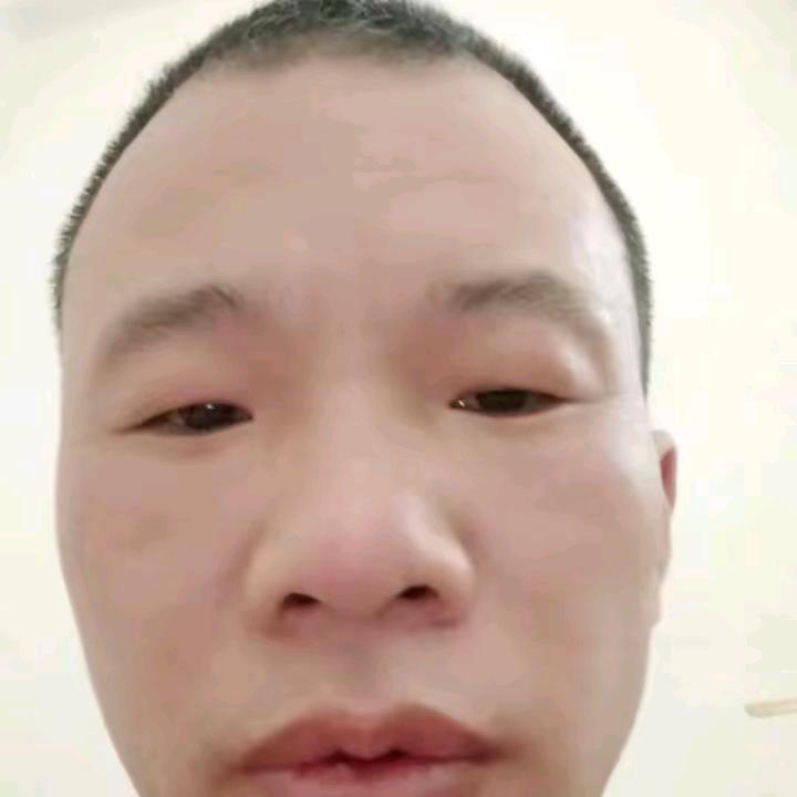 脱了