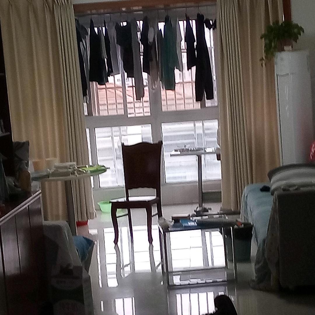 掌心向下（锁氢水）