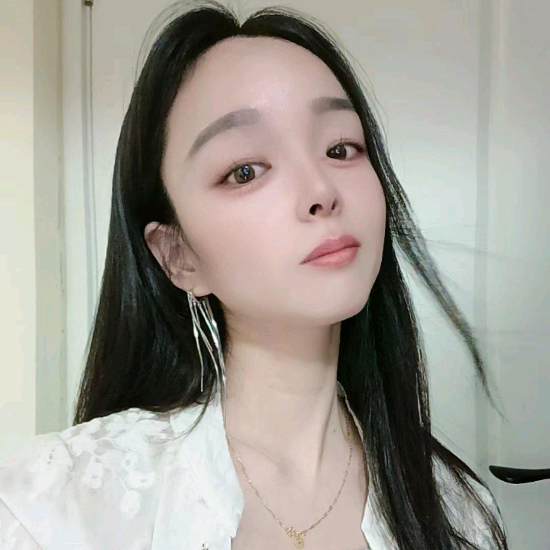 有且有