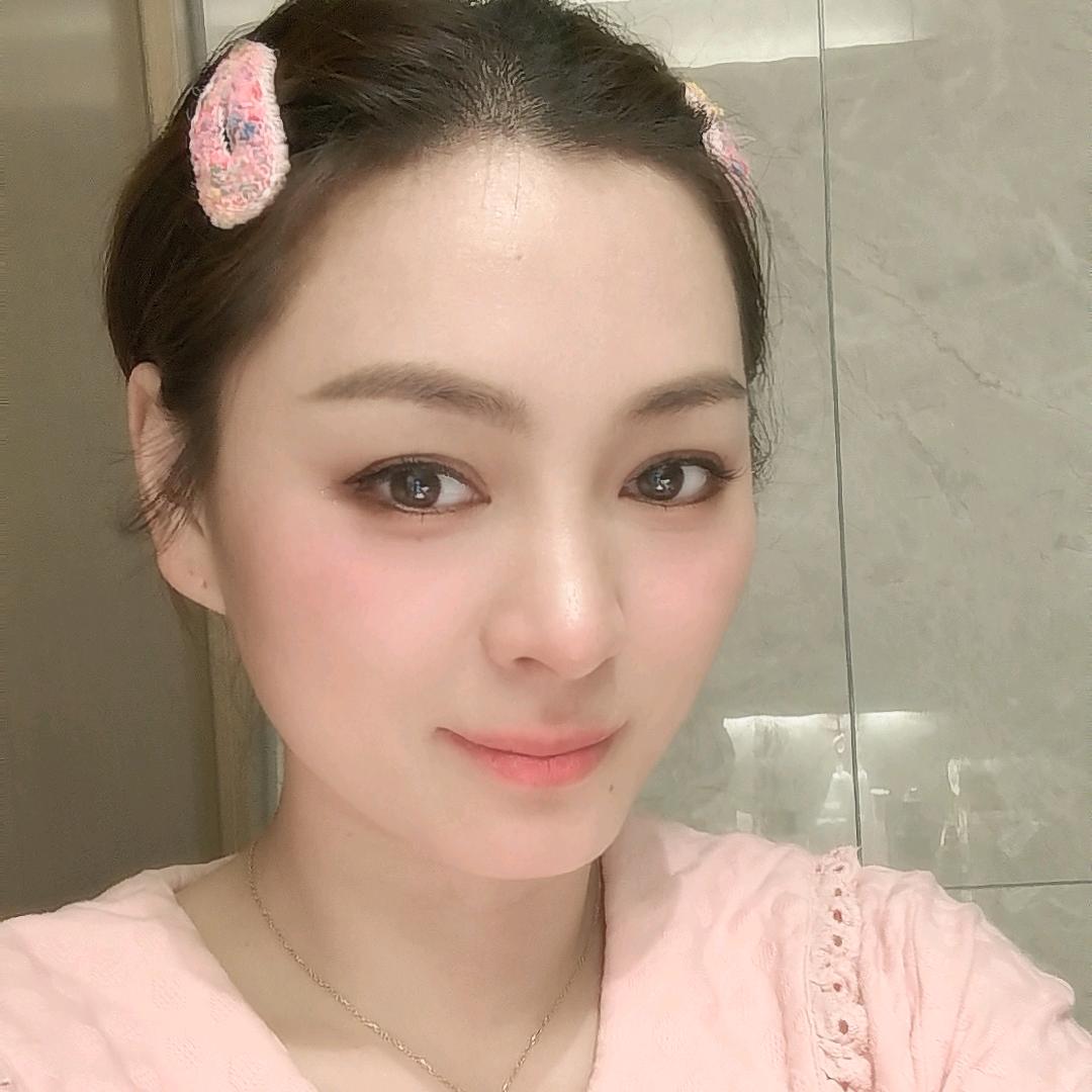 苗木女王·宝姐