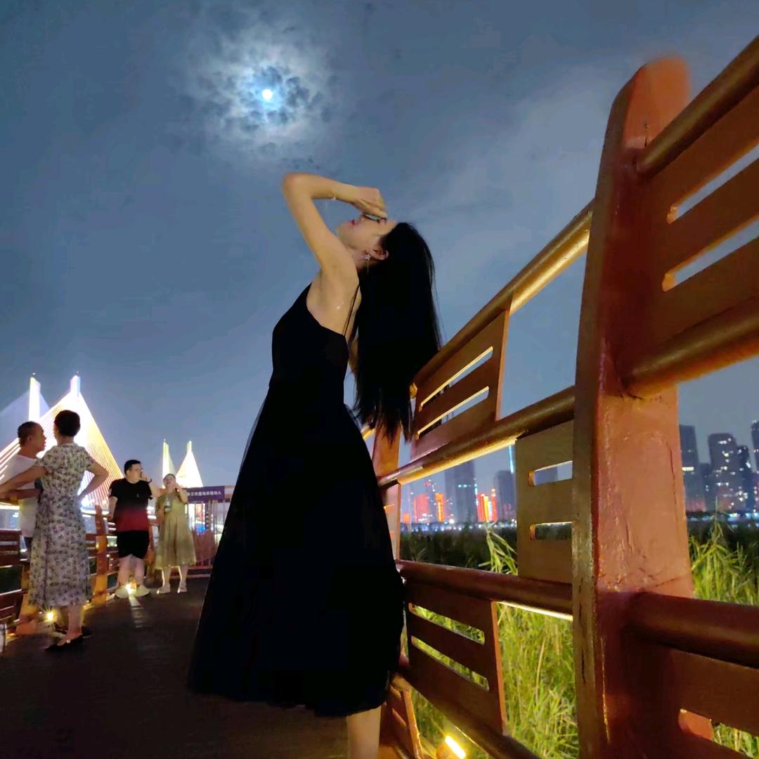 芷语Eva