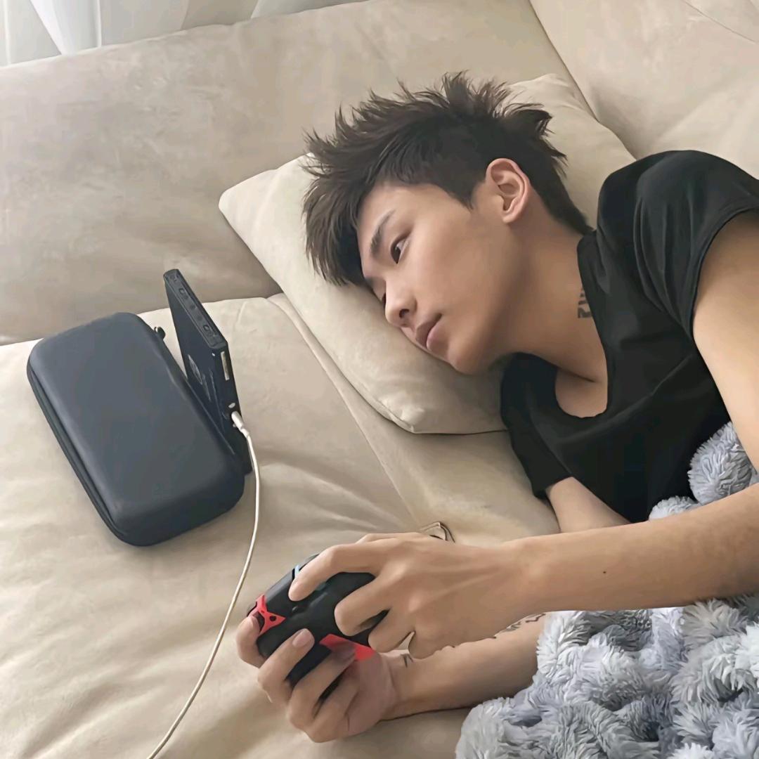 太阳的英文名叫Sun