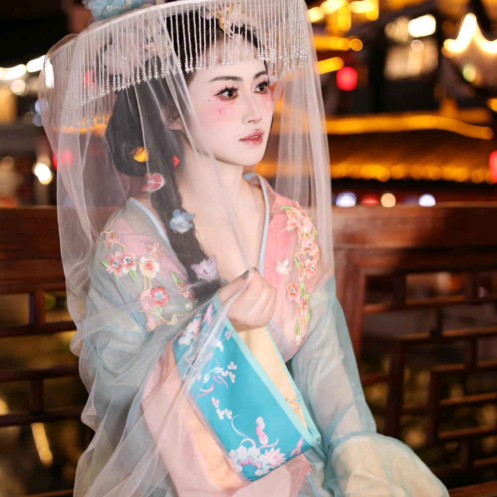 小小朱