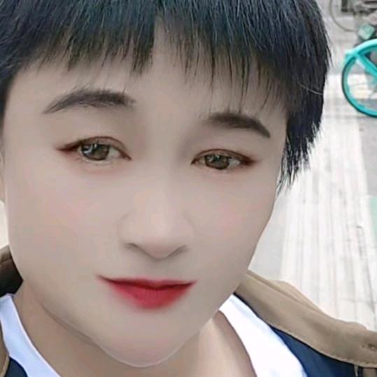 红尘苦酒杯中泪