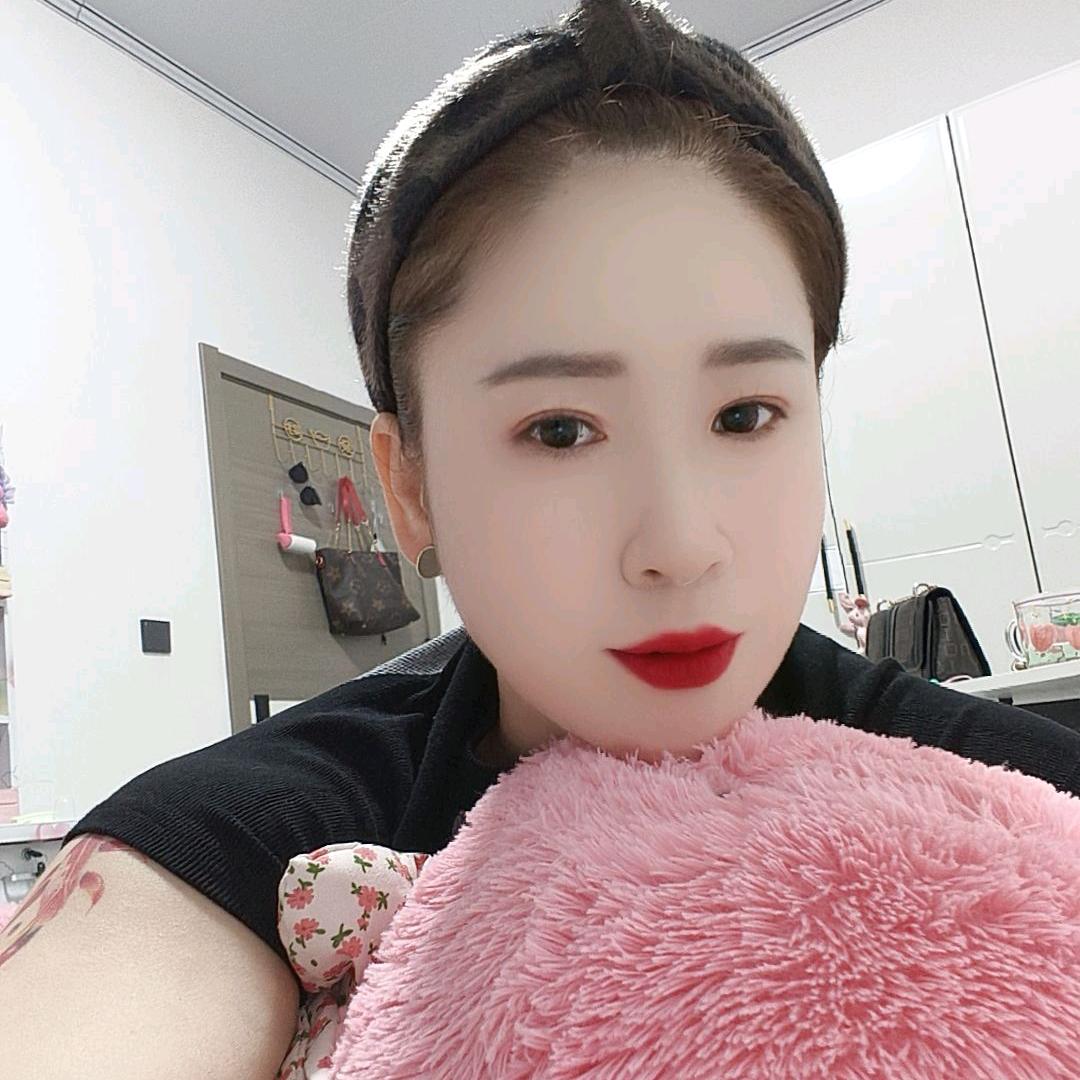 炸皮油糕李蓉