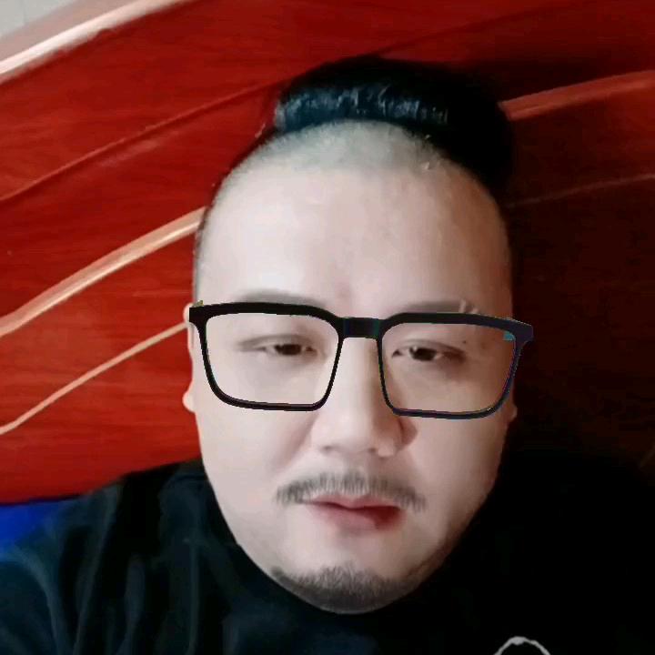 爱唱歌的千里马