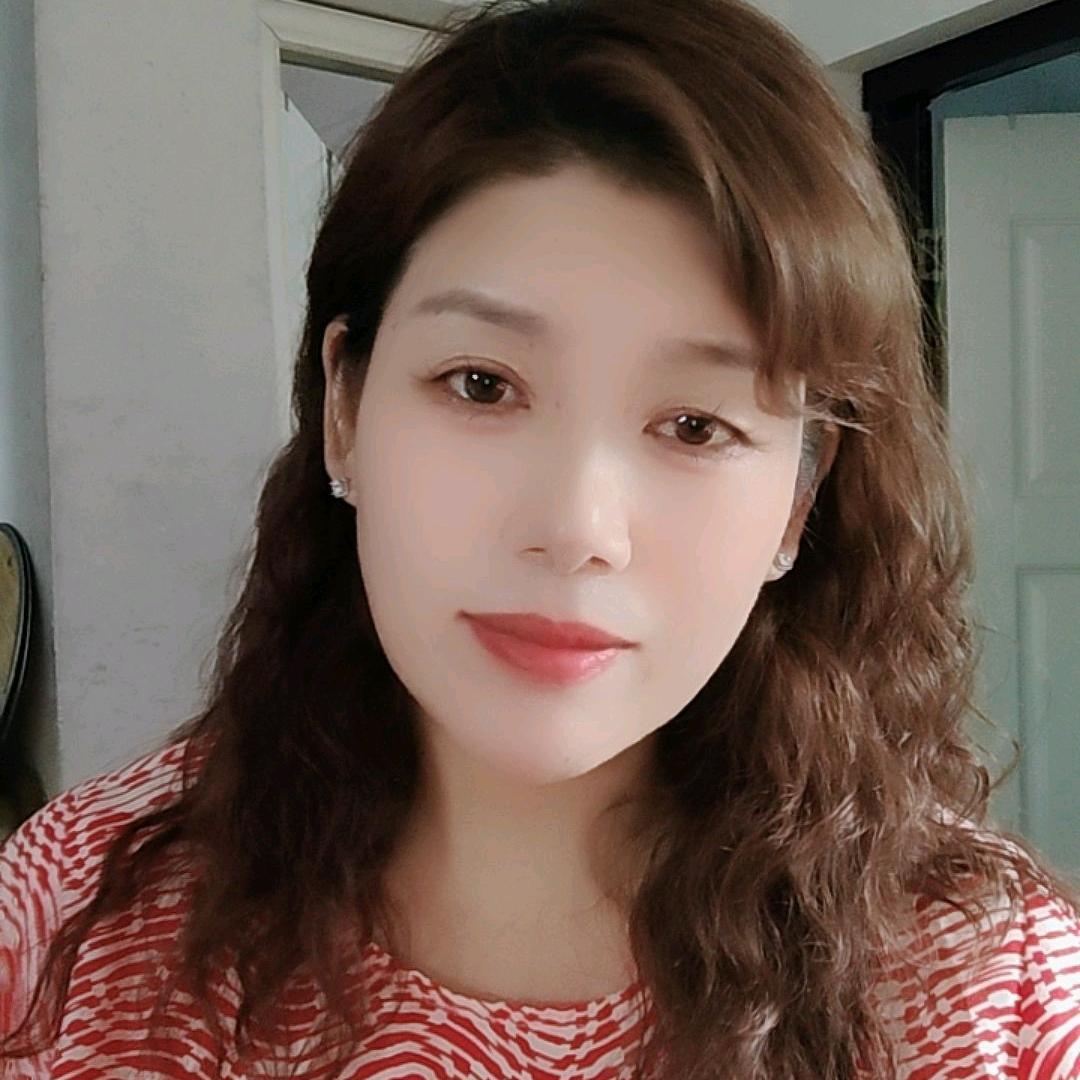 李银华