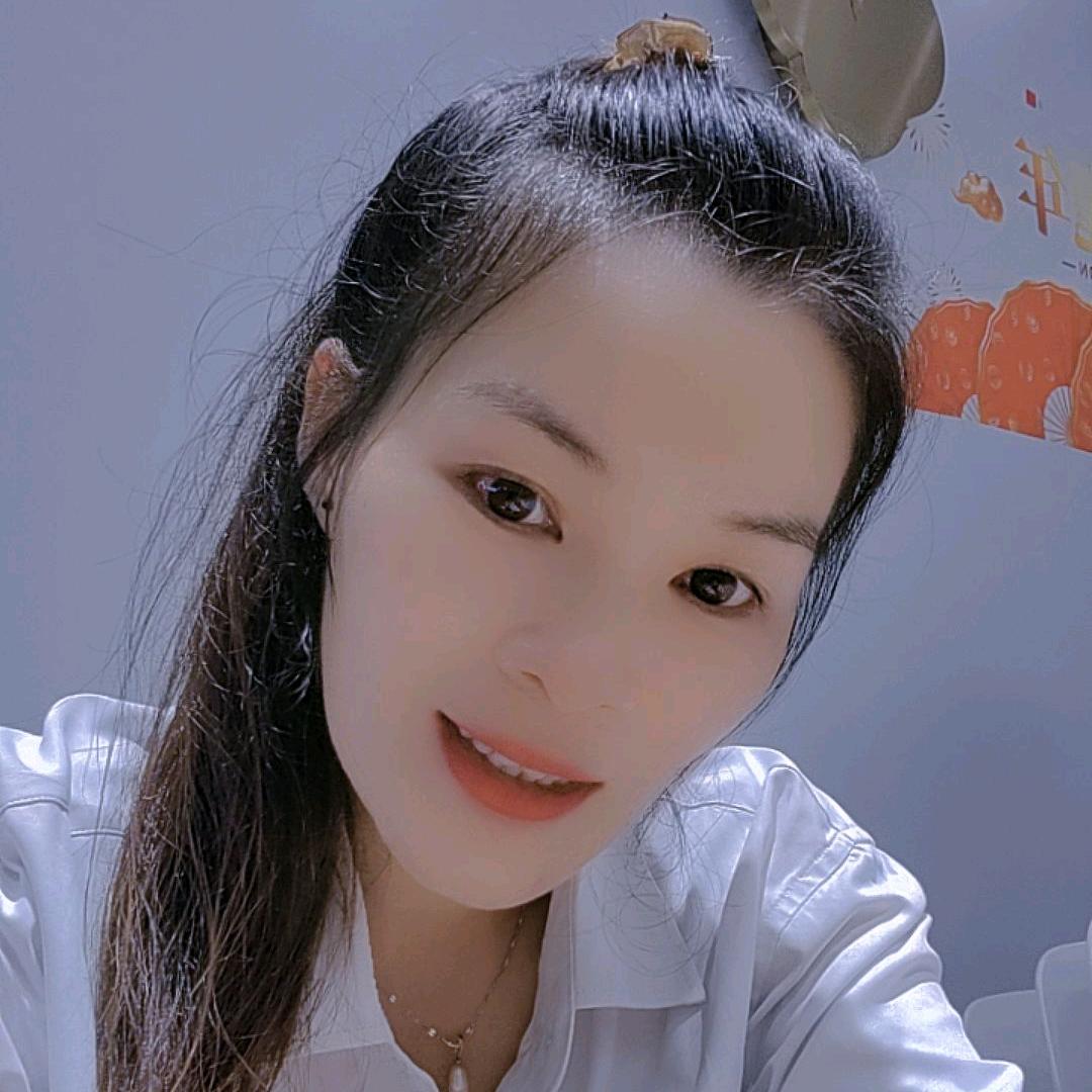蓝天生活姐。